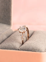 Load image into Gallery viewer, Ezra Ring - Moissanite - 18k Rose Gold