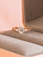 Load image into Gallery viewer, Samantha Ring - Moissanite - 18k Rose Gold