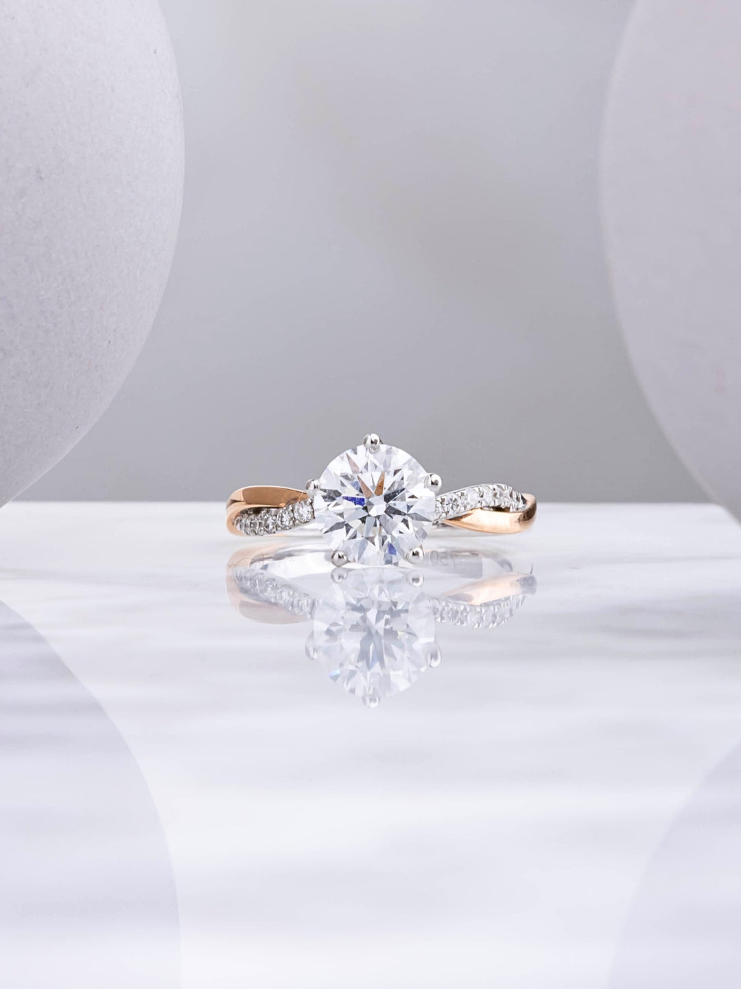 Emelia Ring - Lab Diamond - 18K White Gold & Rose Gold