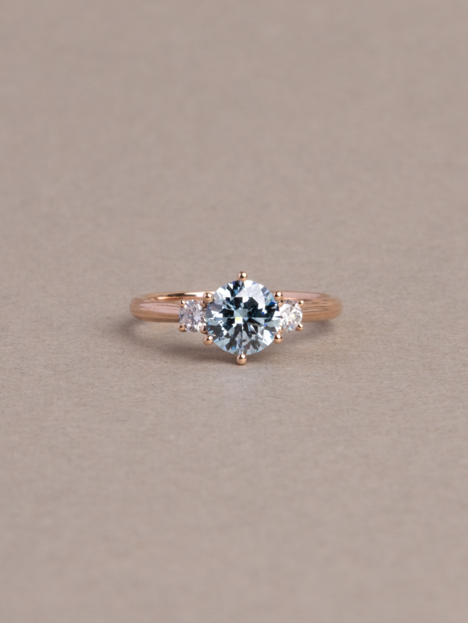 Azure ring   0