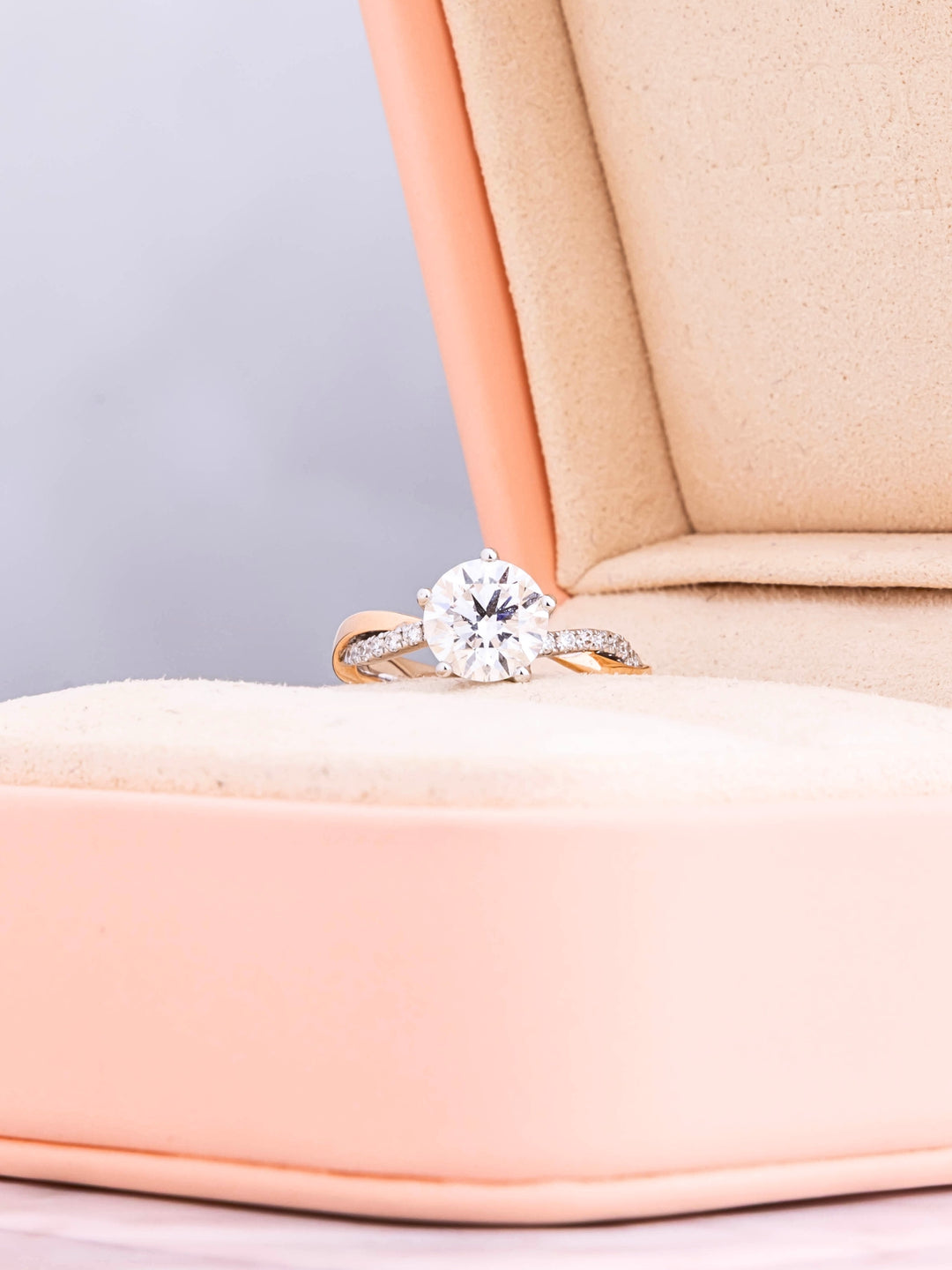 Emelia Ring - Lab Diamond - 18K White Gold & Rose Gold