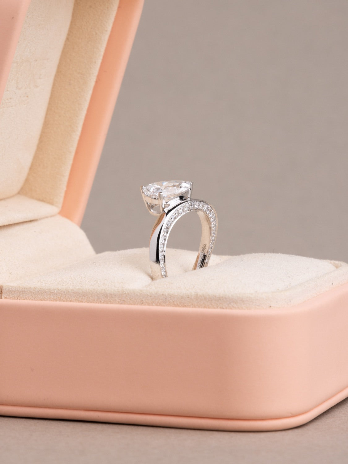 Sara ring   1