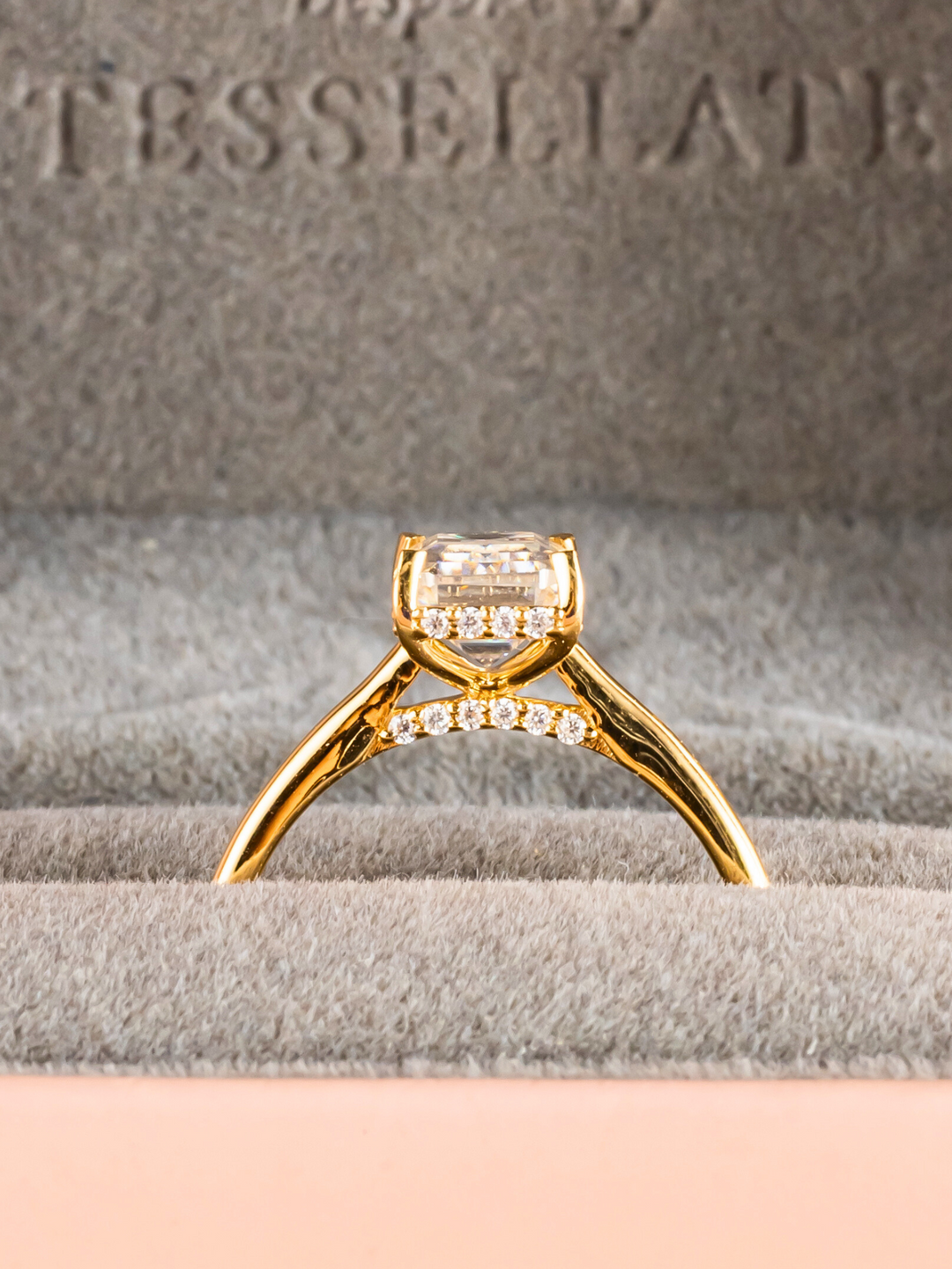 Jamie Ring - Moissanites - 18k Yellow Gold