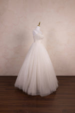 Load image into Gallery viewer, Pamela Gown

