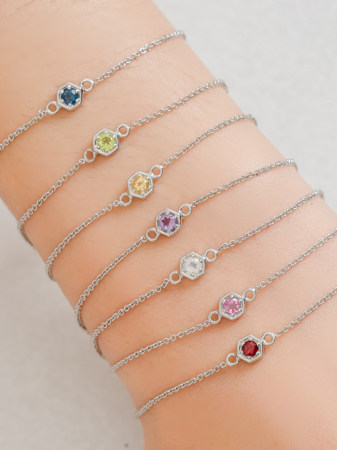 Fleur Bracelet (Peridot) - Rhodium Plated