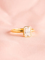 Load image into Gallery viewer, Blair Ring - Moissanite - 18k Yellow Gold
