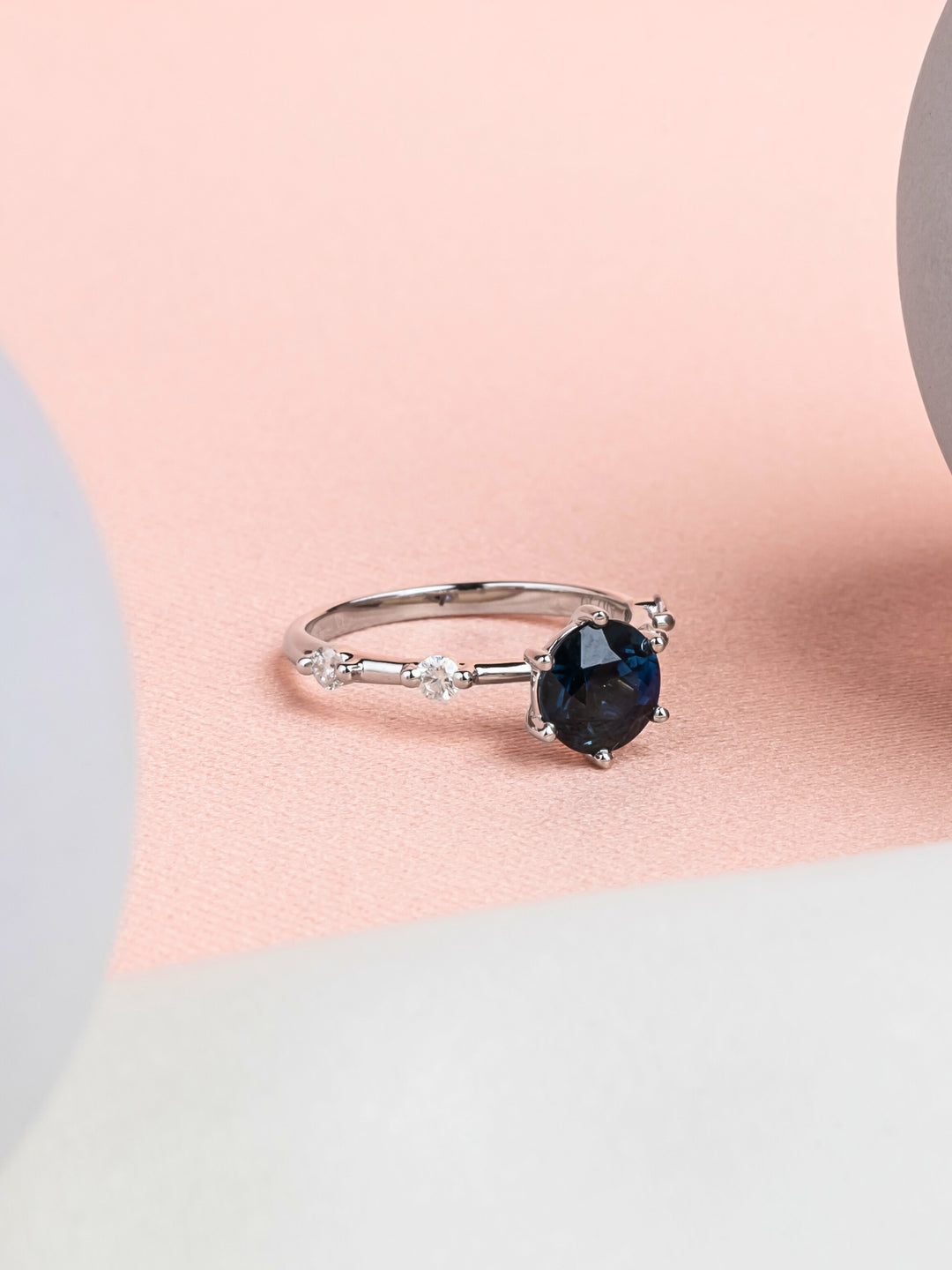 Karrie Ring - Sapphire - 18K White Gold