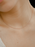 Load image into Gallery viewer, Plain Thin Chain - Rose Gold Plated
