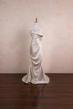 Load image into Gallery viewer, Yvette Gown
