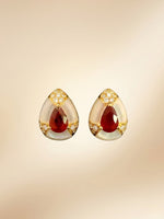 Load image into Gallery viewer, 18K Yellow Gold Ruby (Burma, Pigeon Blood) Mother of Pearl
