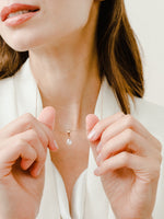 Load image into Gallery viewer, Bianca Necklace (Rose Quartz) - Rose Gold Plated
