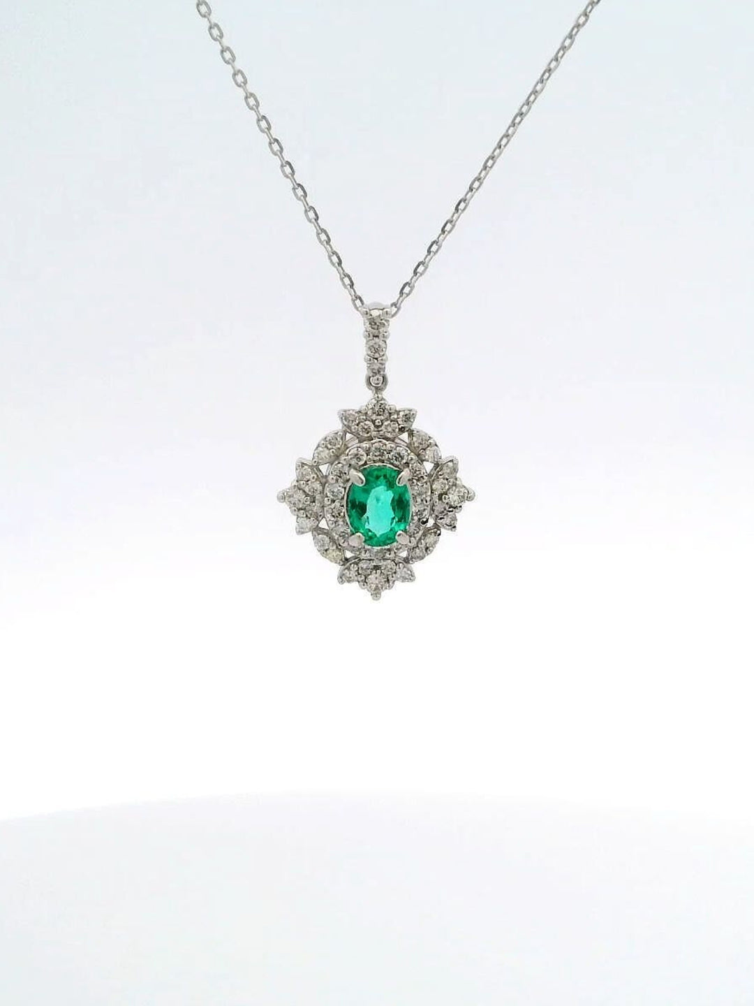 Emerald Big Design Platinum Necklace